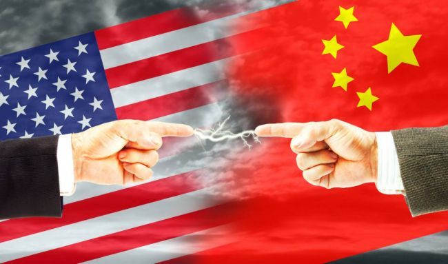 Общество: На биржах снижение из-за опасений возобновления торговой войны США и Китая