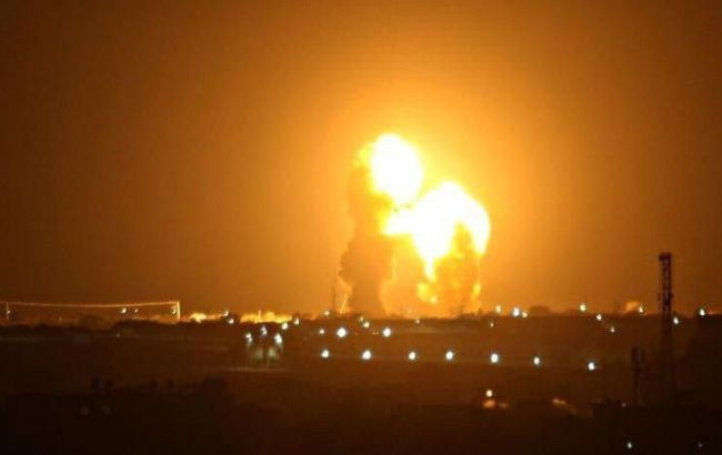 Общество: В аэропорту Багдада упали три ракеты
