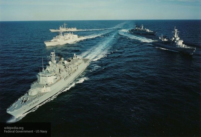 Общество: Боевые корабли НАТО покинули акваторию Баренцева моря под наблюдением Северного флота РФ