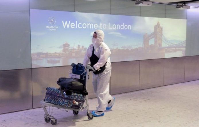 Общество: Британия подтвердила введение 2-недельного карантина для всех прибывающих