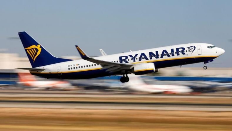 Общество: Авиакомпания Ryanair планирует возобновить 40% рейсов с 1 июля