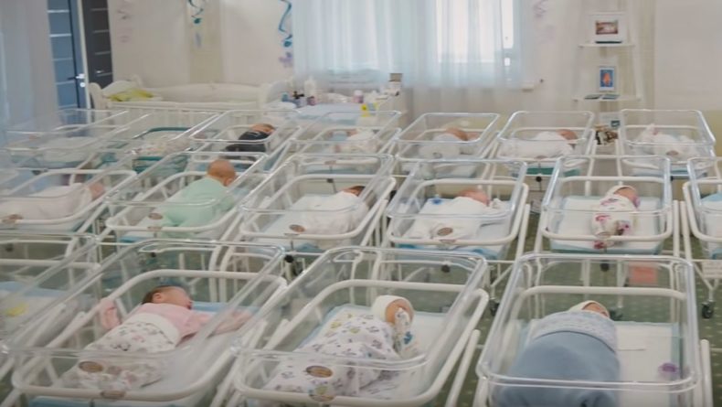 Общество: Видео с 46 «суррогатными» младенцами в отеле вызвало скандал на Украине