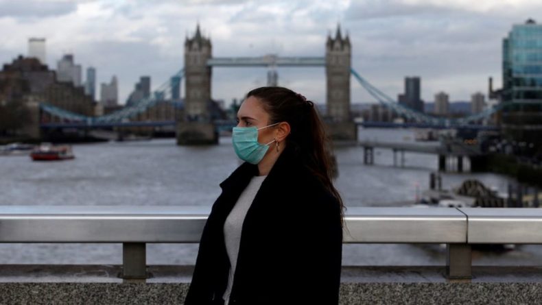 Общество: С каждым днем все больше: Британия установила новый антирекорд по коронавирусу
