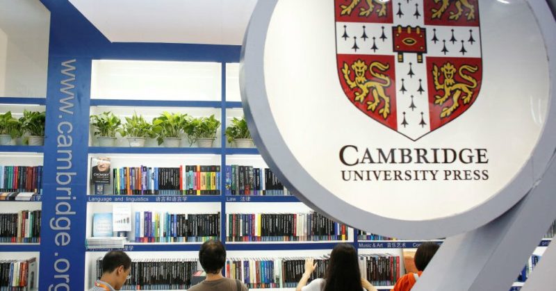 Общество: Кембриджский университет отменил все очные лекции до 2021 года