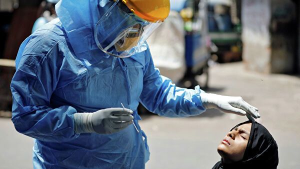 Общество: В Индии за сутки выявили рекордное количество случаев заражения коронавирусом