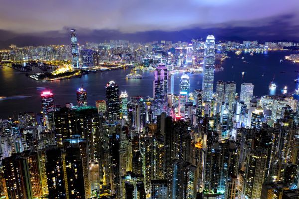 Общество: США лишат Гонконг международного статуса, чтобы «защитить» его автономию?