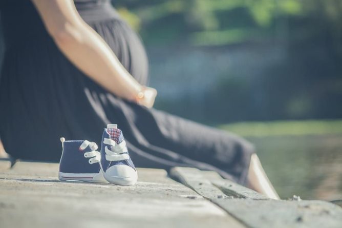 Общество: Страдавшая от бесплодия женщина забеременела тройней в самоизоляции - Cursorinfo: главные новости Израиля