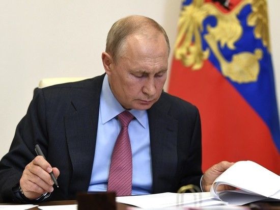 Общество: Путин и кризис доверия: в России перестали верить в коронавирус