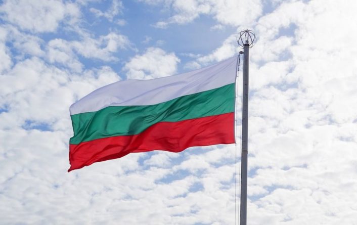 Общество: Болгария открыла границы для 29 стран, но не для Украины