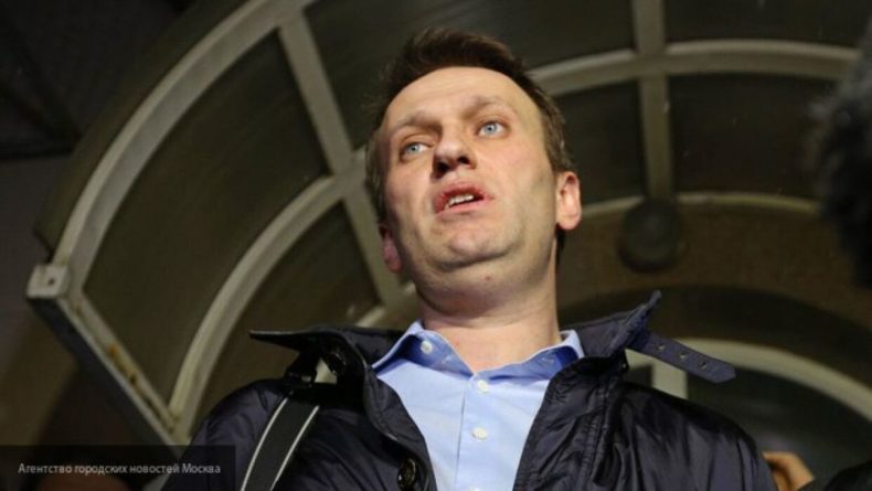 Общество: ФАН разъяснил, почему Навального и Ходорковского могут признать экстремистами