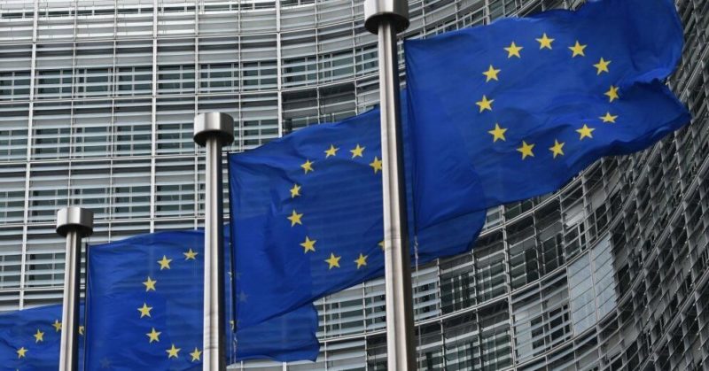 Общество: Еврокомиссия сможет блокировать сделки по приобретению компаний ЕС с помощью госкапитала