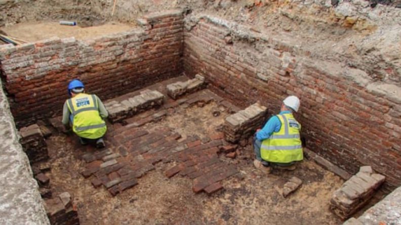 Общество: В Великобритании обнаружили развалины первого британского театра