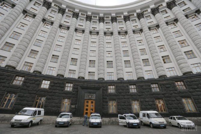Общество: Украина разрешила въезд туристам из 4 стран, на очереди еще 5: инфографика