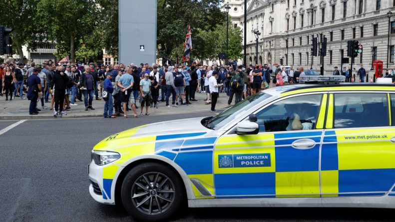 Общество: В Лондоне ввели дополнительные меры безопасности на случай беспорядков