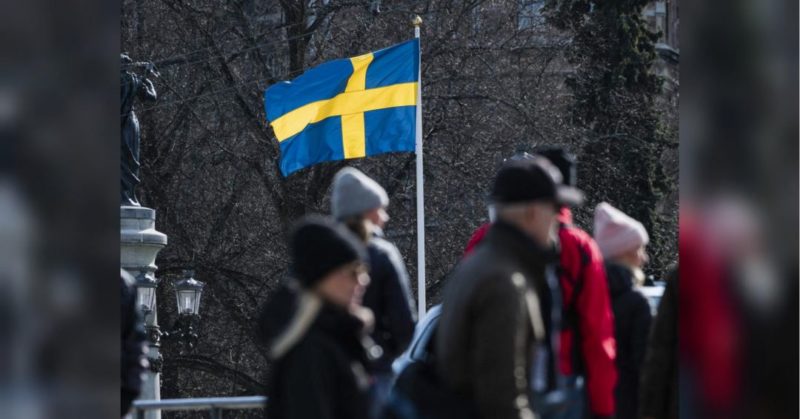 Общество: Шведы превратились в Европе в изгоев из-за отказа своих властей вводить карантин