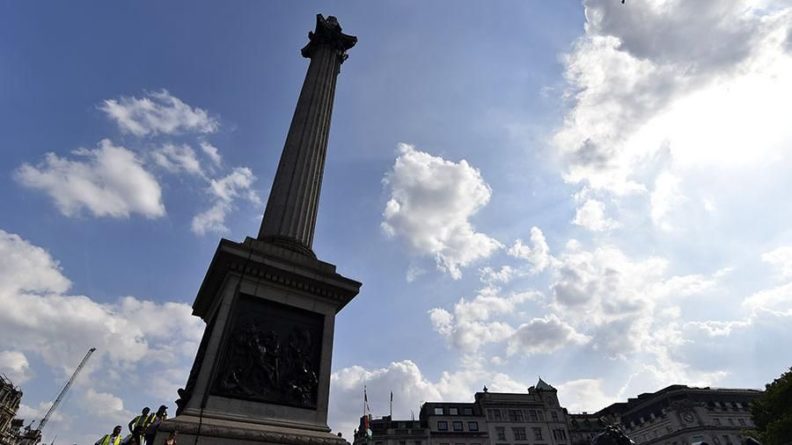 Общество: В Великобритании предложили ужесточить наказание за осквернение памятников