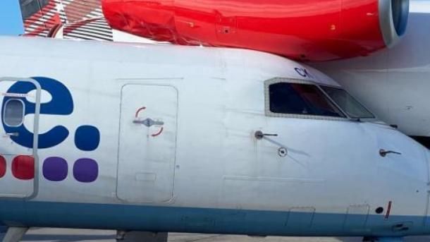 Общество: В аэропорту Шотландии столкнулись два пассажирских лайнера
