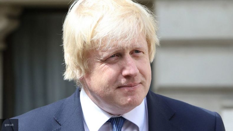 Общество: Джонсон попал в ДТП при выезде из парламента в Лондоне