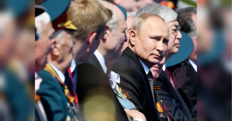 Триумф или разочарование для Путина? В Москве прошел парад к 75-летию Победы 24062020 Общество: Триумф или разочарование для Путина? В Москве прошел парад к 75-летию Победы