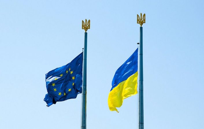 Общество: В Британии считают своей целью помочь Украине войти в ЕС