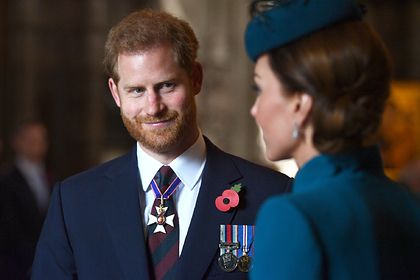 Общество: Кейт Миддлтон советовала принцу Гарри не жениться на Меган Маркл