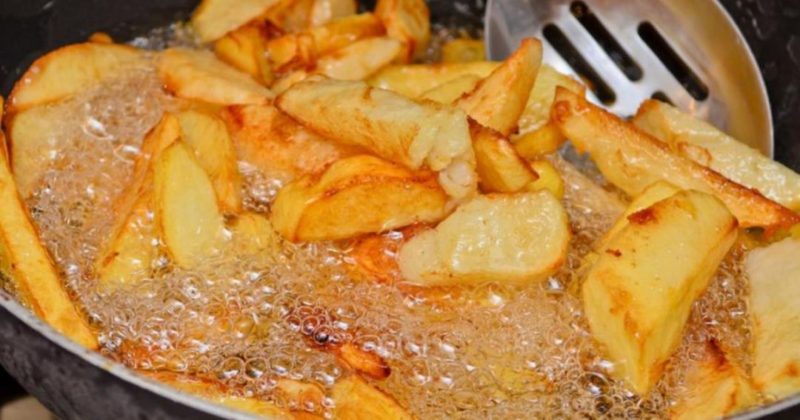 Общество: В Англии пенсионерка умерла, пожарив картошку-фри на смазочном масле