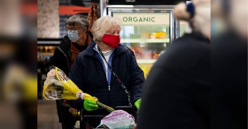 Общество: В Британии покупателей без масок будут штрафовать на 125 долларов