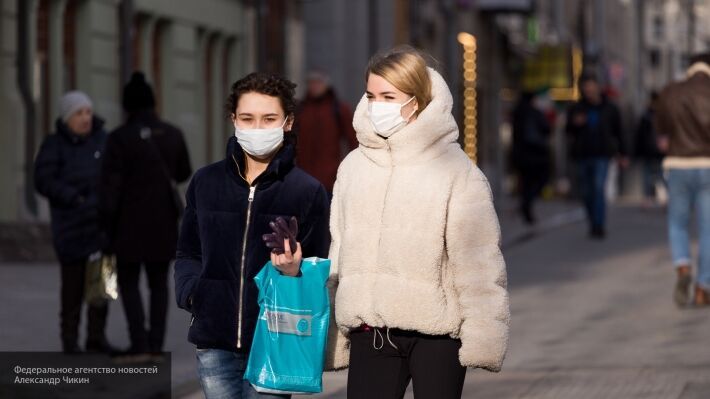 Общество: Британцы пренебрегают ношением масок во время пандемии COVID-19