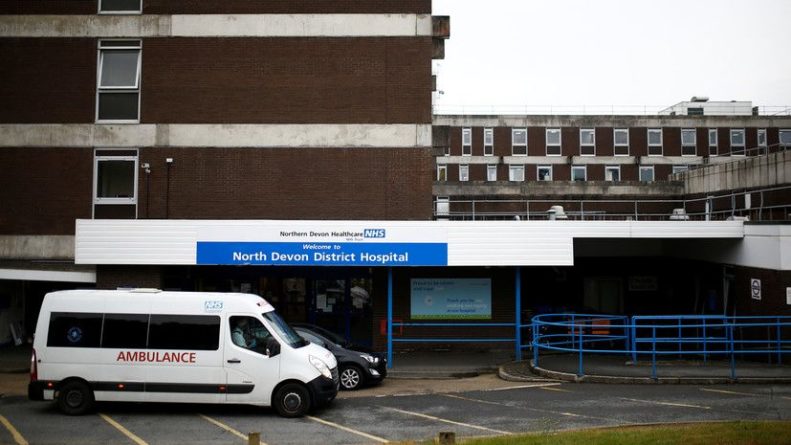 Общество: В Британии за сутки скончались 138 человек с коронавирусом