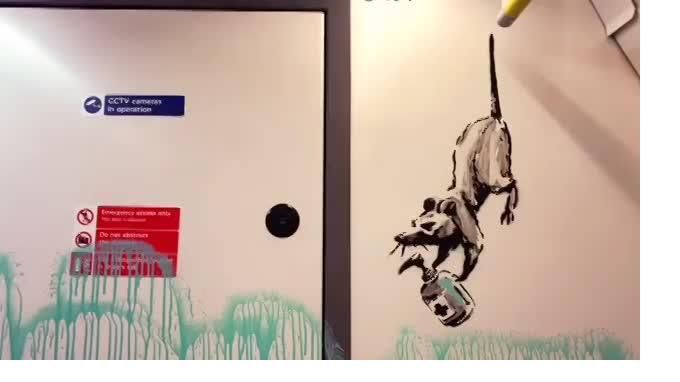 Общество: Бэнкси запустил в метро Лондона "коронавирусных" крыс