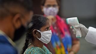 Общество: Коронавирус: миллион больных в Индии, два - в Бразилии; Британия смягчит карантин