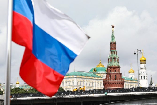 Общество: Кремль прокомментировал доклад Великобритании о «вмешательстве» России