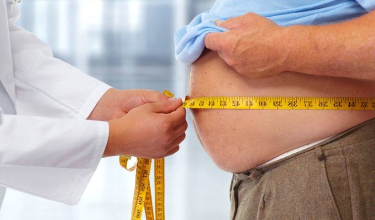 Общество: В Великобритании начали бороться с лишним весом, чтобы снизить риск заражения COVID