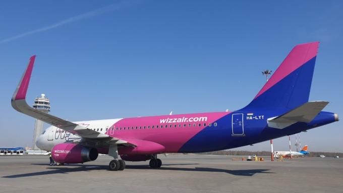 Общество: Wizz Air UK вернет рейсы из Петербурга в Лондон с 19 августа