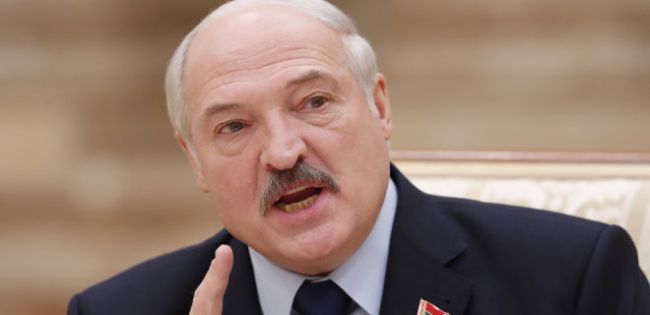 Общество: Лукашенко: Протесты в Белоруссии координировали из Британии, Польши и Чехии