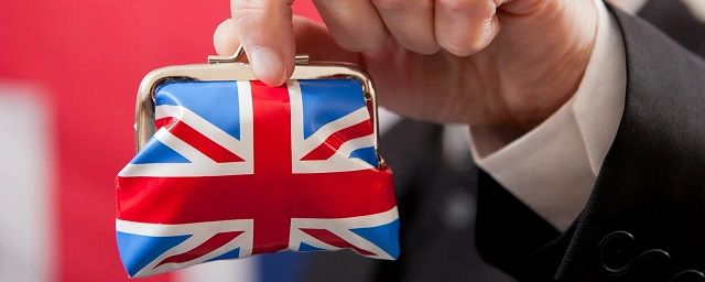 Общество: ВВП Великобритании во втором квартале сократилось на 20,4%