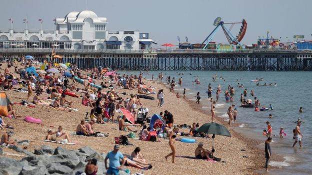Общество: Лондон переживает самую затяжную жару более чем за полвека
