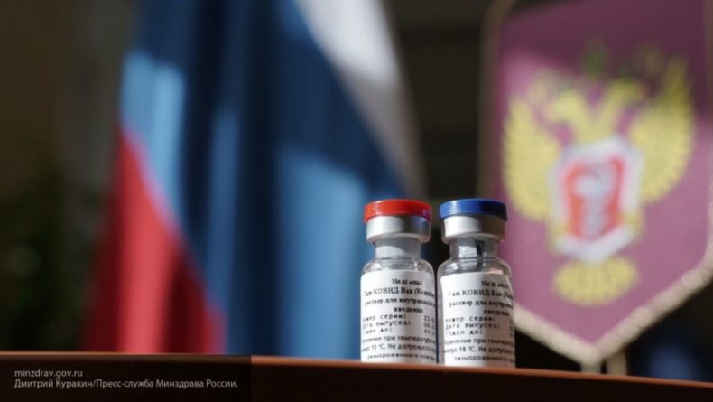 Общество: Британцы раскритиковали выпады Запада против вакцины РФ от коронавируса