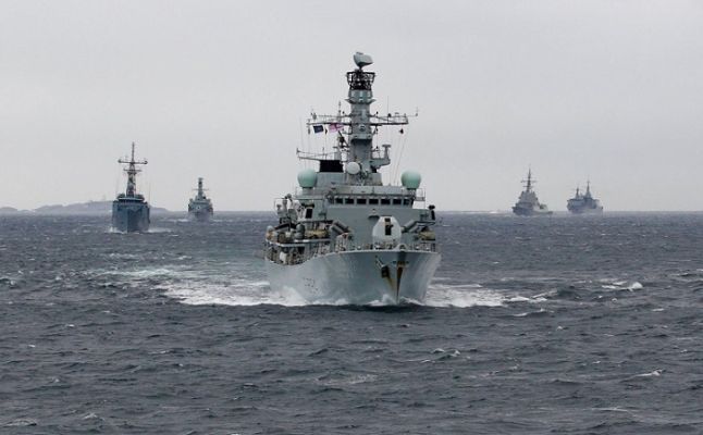 Общество: Лондон договорился с Киевом о совместных военных учениях в Черном море