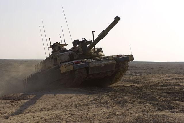 Общество: The Times: Армия Великобритании планирует полностью отказаться от танков