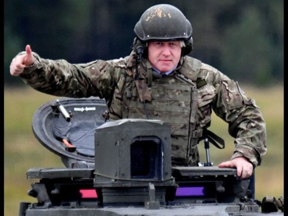 Общество: Великобритания законсервирует танки и направит средства на современное оружие