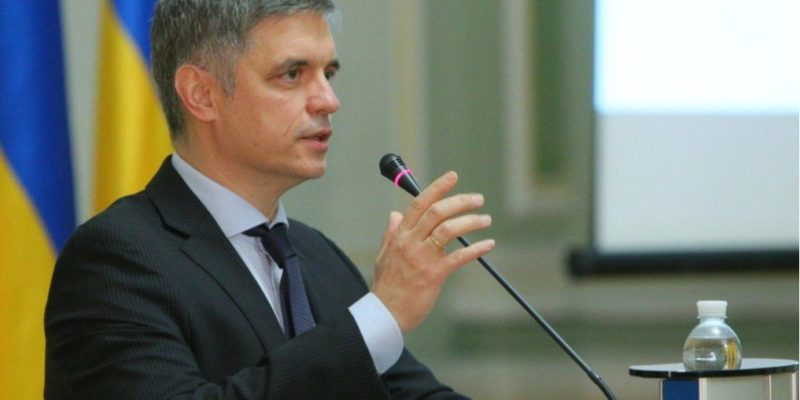 Общество: Украина подпишет контракт на летальное оружие с Британией — Пристайко