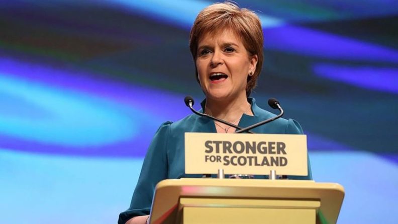 Общество: В Шотландии готовятся провести новый референдум об отделении от Великобритании
