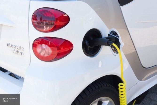 Общество: Эксперты заявили о нехватке зарядных станций для электромобилей в Британии