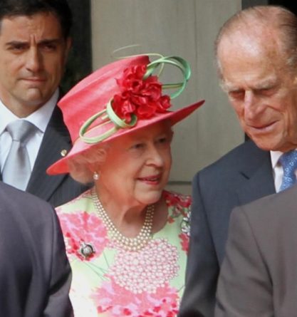 Общество: Принц Гарри скрыл от королевы Великобритании Елизаветы II сделку с Netflix