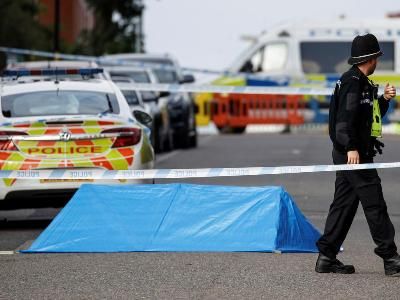 Общество: Поножовщина в Бирмингеме: один человек погиб, семеро получили ранения, подозреваемого объявили в розыск
