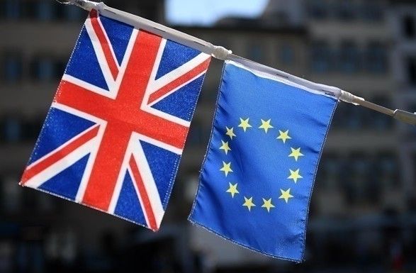 Общество: Brexit: Джонсон дал время на достижение с ЕС соглашения по торговле до 15 октября