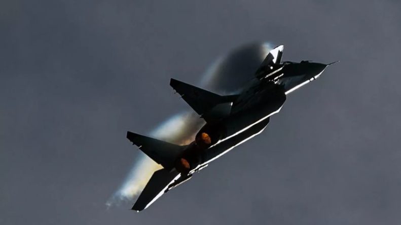 Общество: МиГ-29 сопроводил самолёт-разведчик ВВС Британии над Баренцевым морем