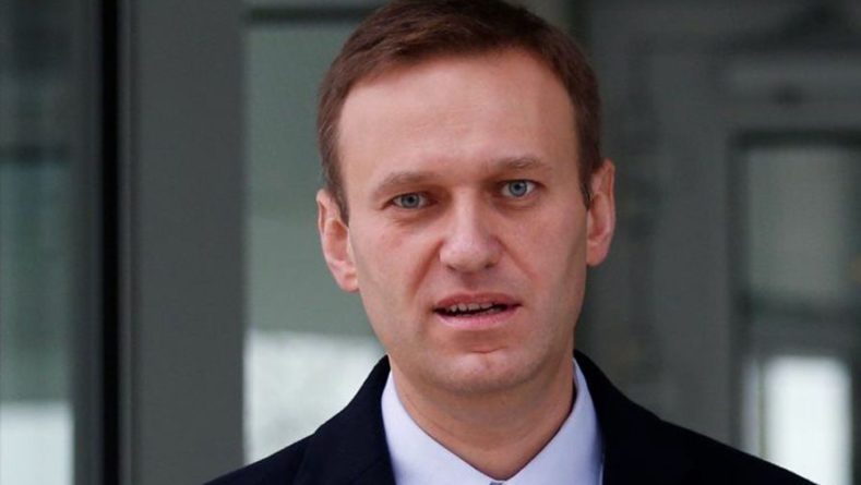 Общество: Посол РФ в Великобритании призвал не политизировать ситуацию с Навальным