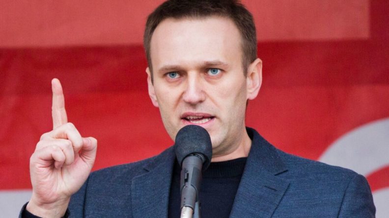 Общество: Посол РФ предостерег Лондон от голословных обвинений по Навальному